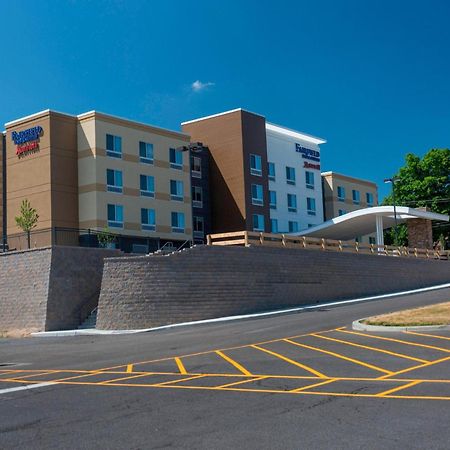 Fairfield Inn & Suites By Marriott Geneva Finger Lakes מראה חיצוני תמונה