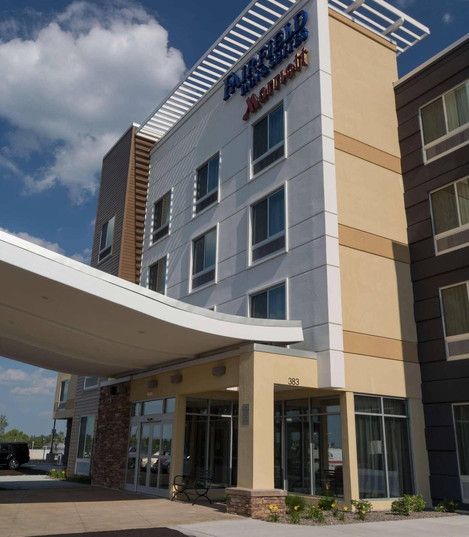 Fairfield Inn & Suites By Marriott Geneva Finger Lakes מראה חיצוני תמונה